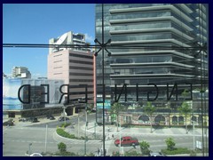 Oakland Mall, View towards Zona Viva